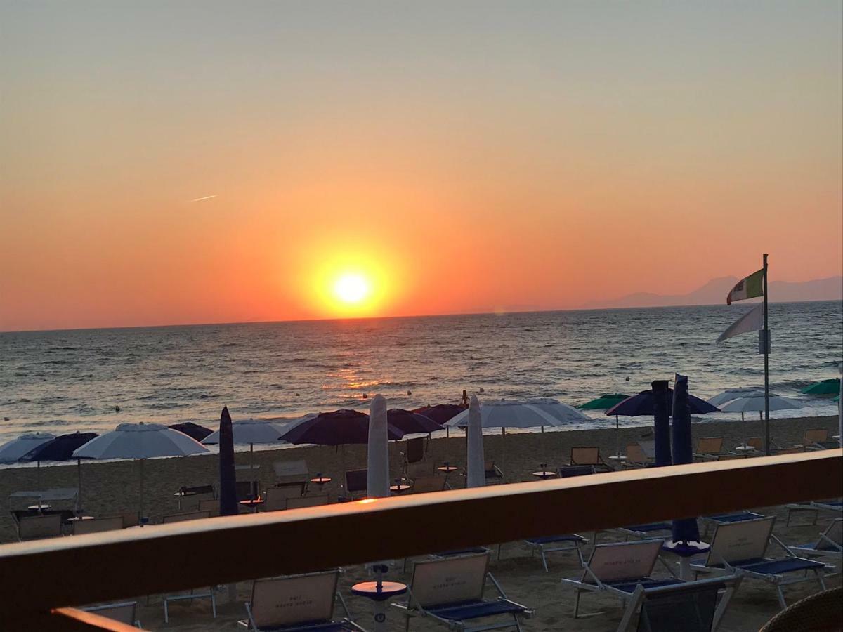 Casa Vacanze Il Cenito Castellabate Eksteriør bilde
